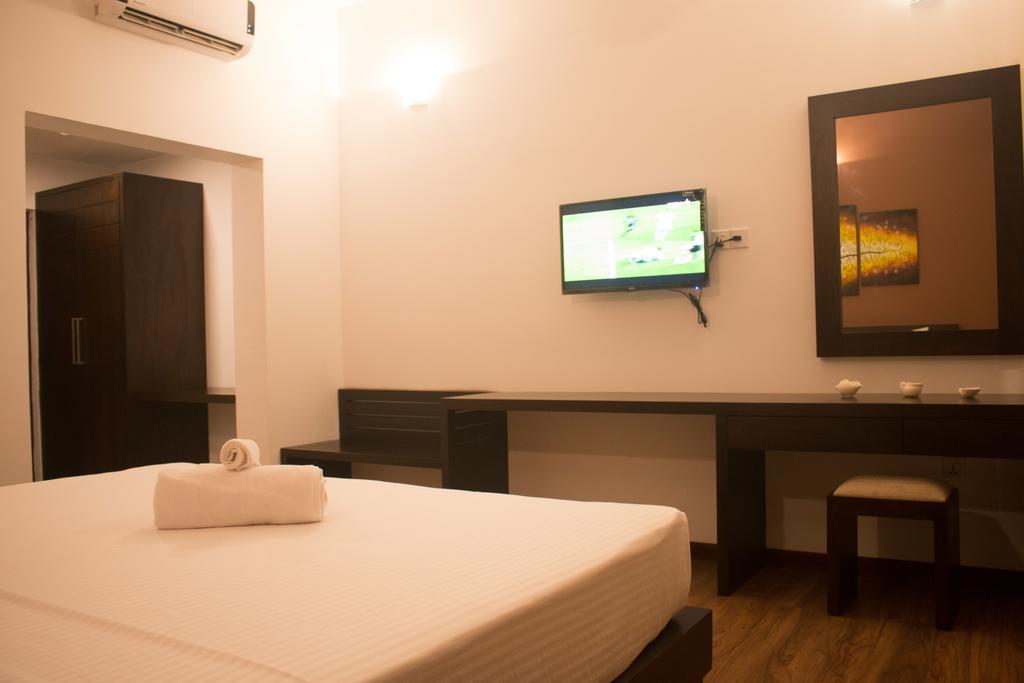 The Suite 262 Negombo Exterior photo